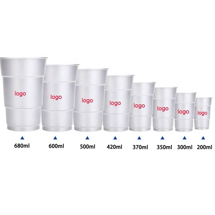 Solo vasos de aluminio de todos los tamaños