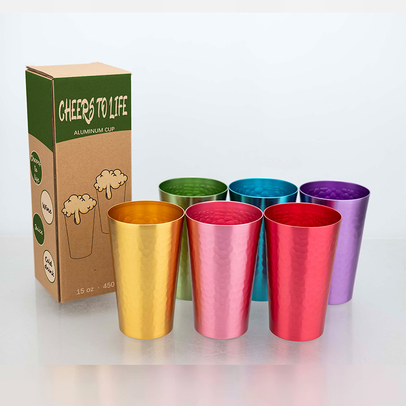 Vaso de aluminio coloreado de 450 ml