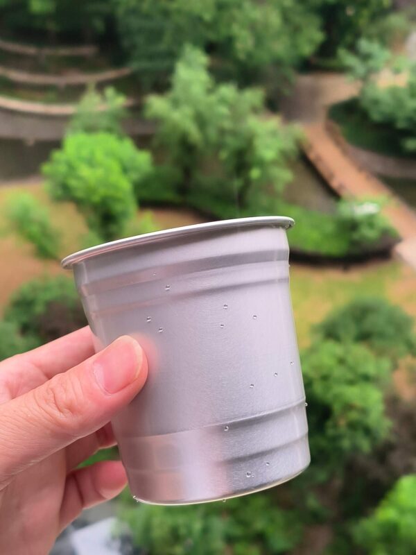 Vaso de aluminio desechable de 9 oz