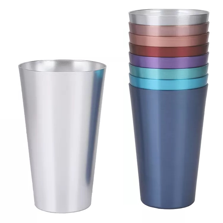 vasos de cerveza rectos de aluminio