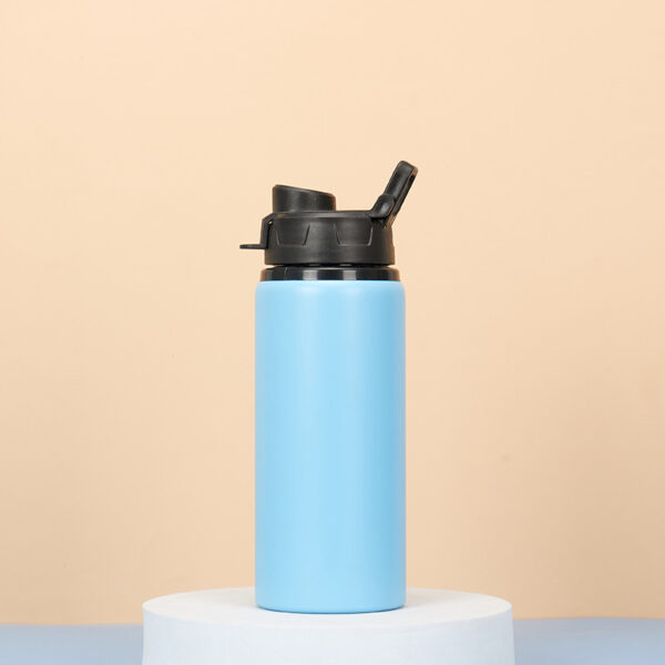 Botella deportiva de aluminio azul claro