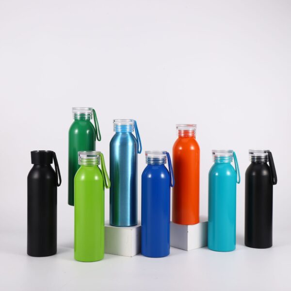 Botellas de agua potable de aluminio de colores