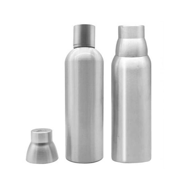 botella de vodka de aluminio con tapón